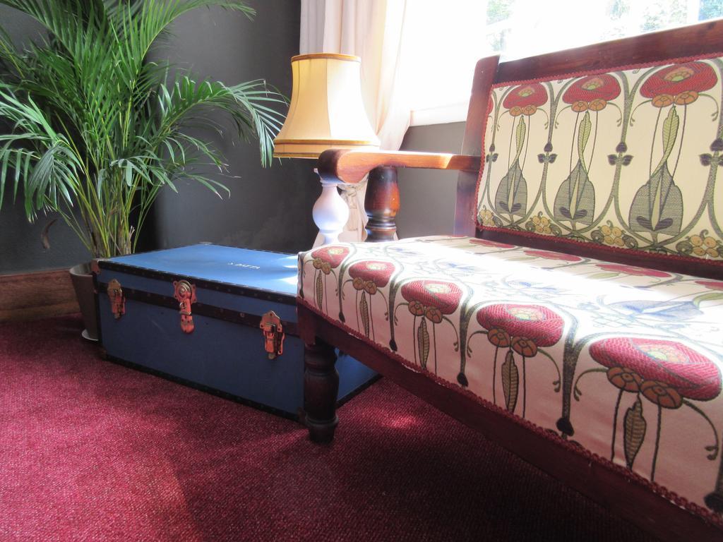 Gellihaf House Bed & Breakfast Blackwood  Bagian luar foto